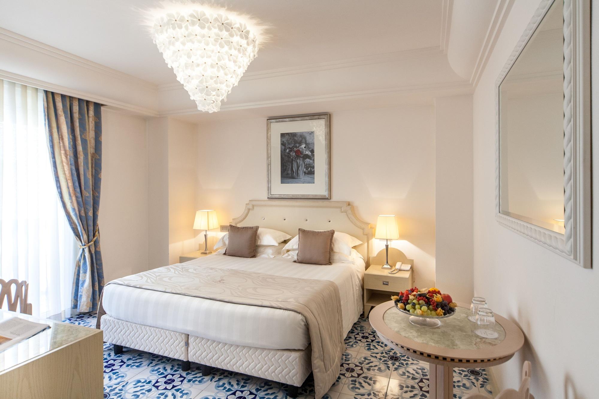 Hotel Palace